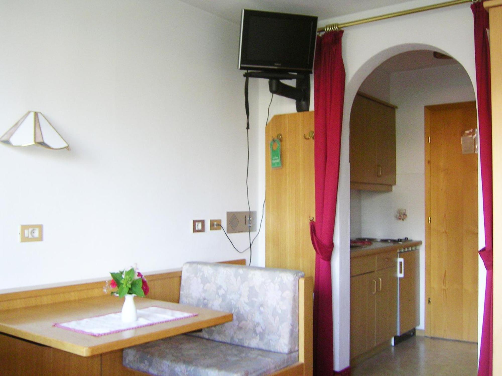 Hotel Rainegg Olang Экстерьер фото